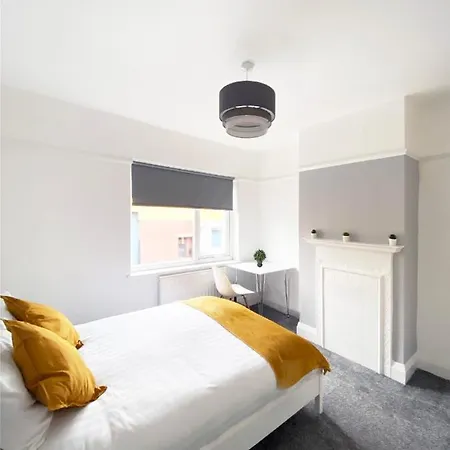 The Baltic Townhouses By Serviced Living Liverpool Exterior photo